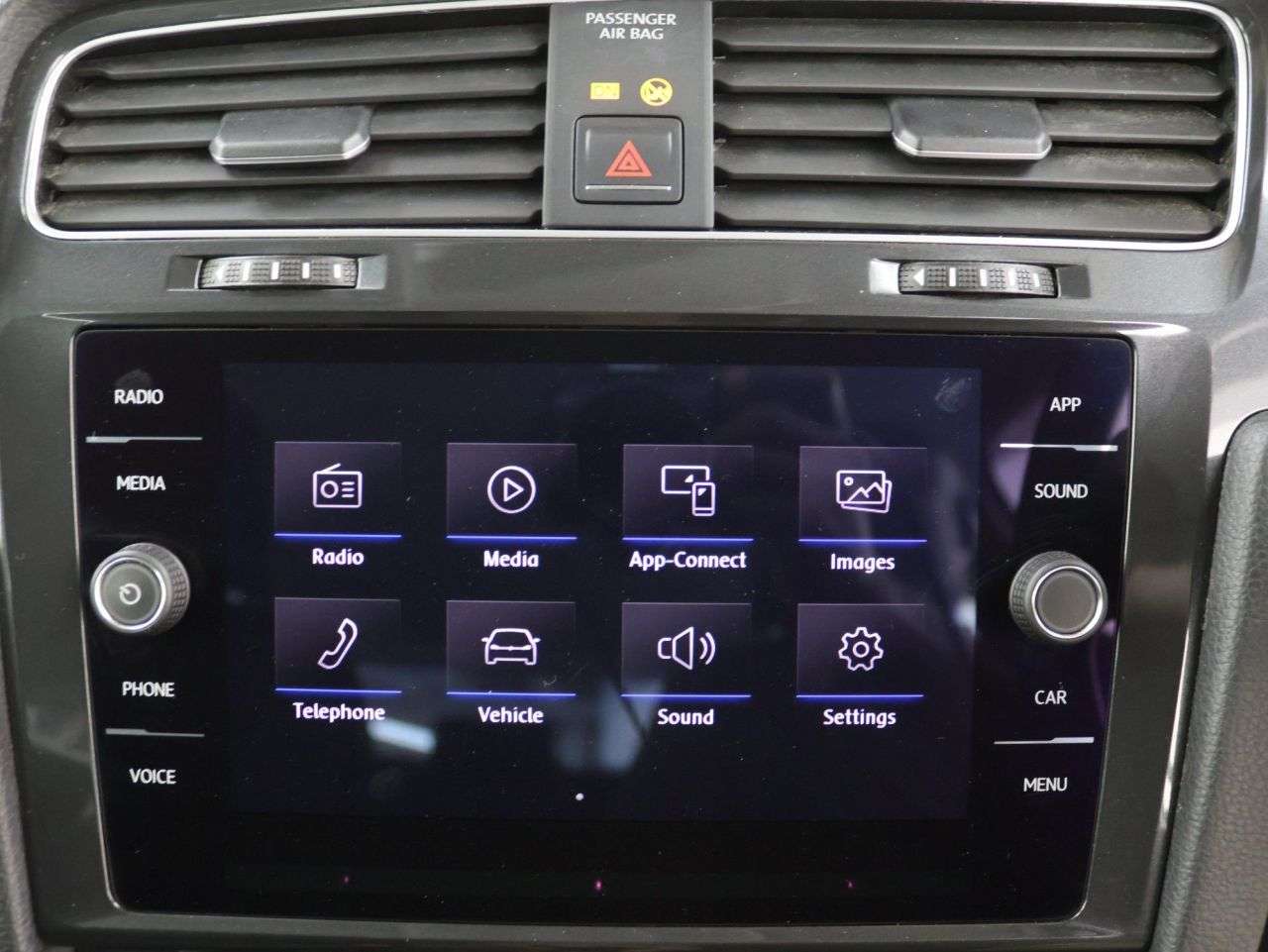 2018 VOLKSWAGEN GOLF 2018 VOLKSWAGEN GOLF
