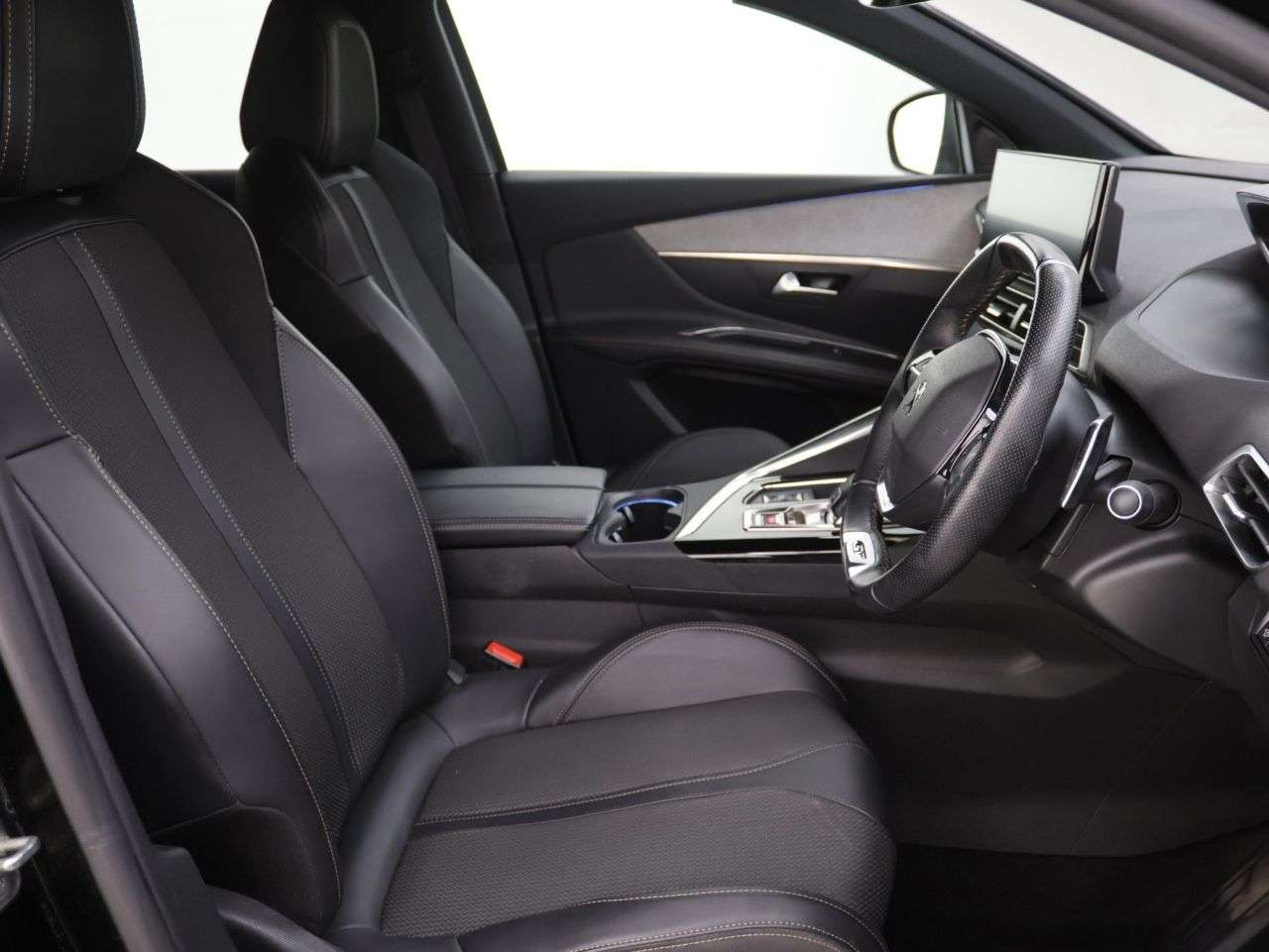 2022 PEUGEOT 3008 2022 PEUGEOT 3008