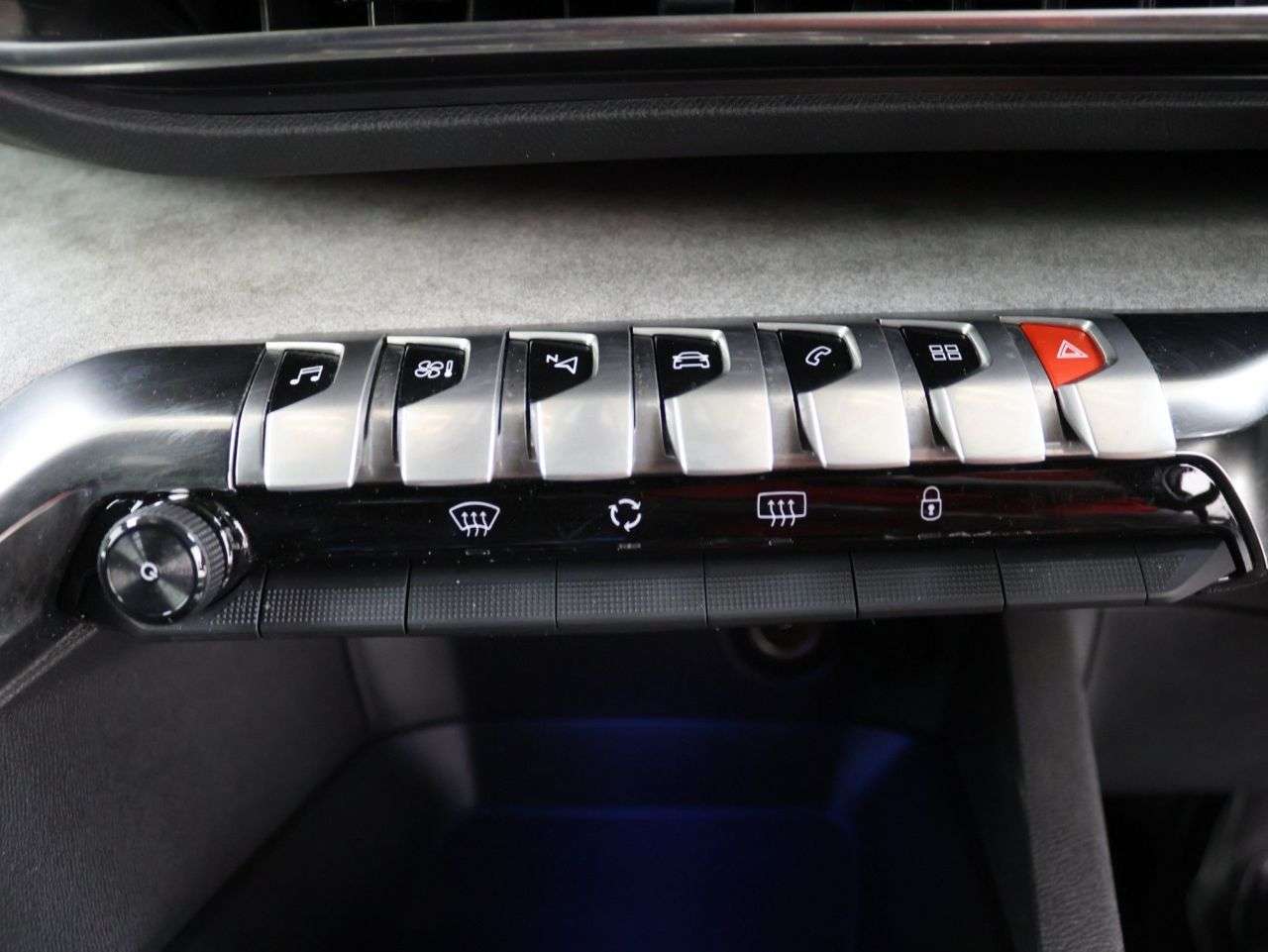 2022 PEUGEOT 3008 2022 PEUGEOT 3008