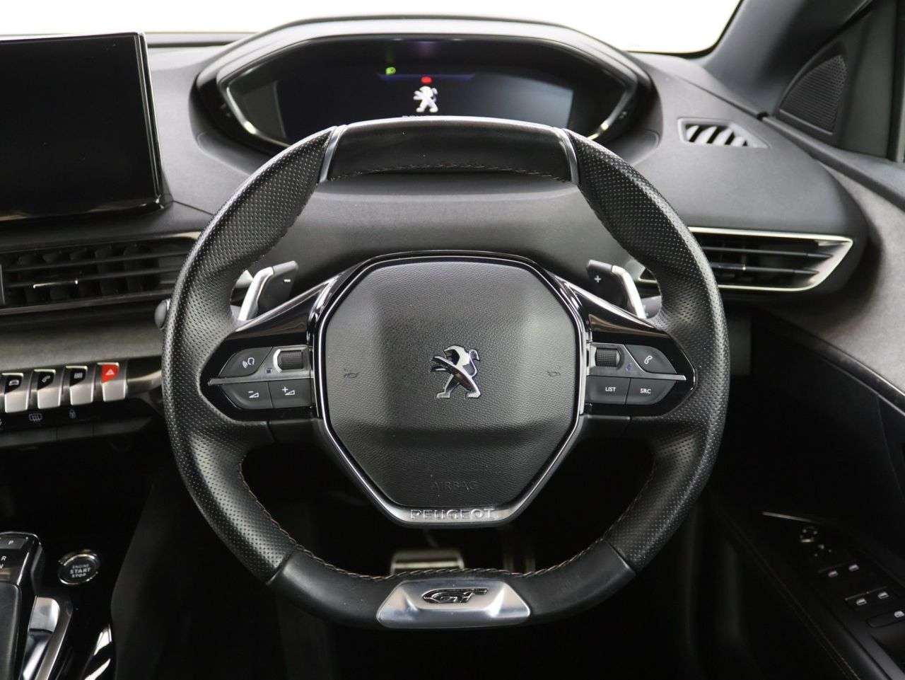 2022 PEUGEOT 3008 2022 PEUGEOT 3008