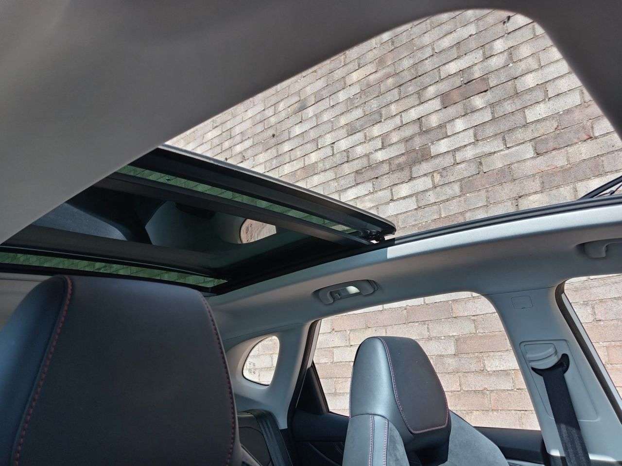 A 2022 MG MG HS 1.5 T-GDI 16.6kWh Exclusive SUV 5dr Petrol Plug-in Hybrid Auto Euro 6 (s/s) A 2022 MG MG HS 1.5 T-GDI 16.6kWh Exclusive SUV 5dr Petrol Plug-in Hybrid Auto Euro 6 (s/s)