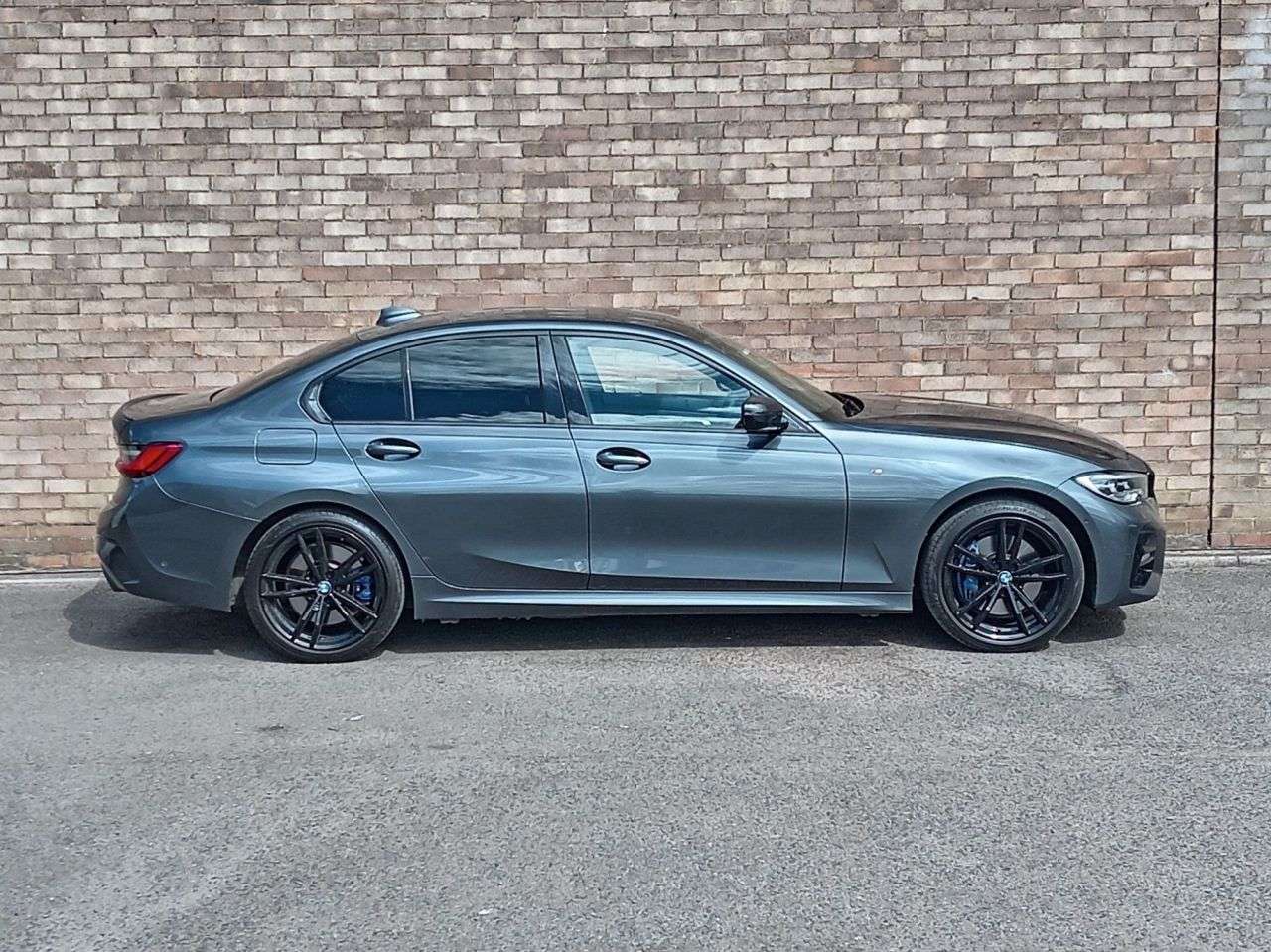 A 2020 BMW 3 SERIES 2.0 330e 12kWh M Sport Saloon 4dr Petrol Plug-in Hybrid Auto Euro 6 (s/s) ( A 2020 BMW 3 SERIES 2.0 330e 12kWh M Sport Saloon 4dr Petrol Plug-in Hybrid Auto Euro 6 (s/s) (