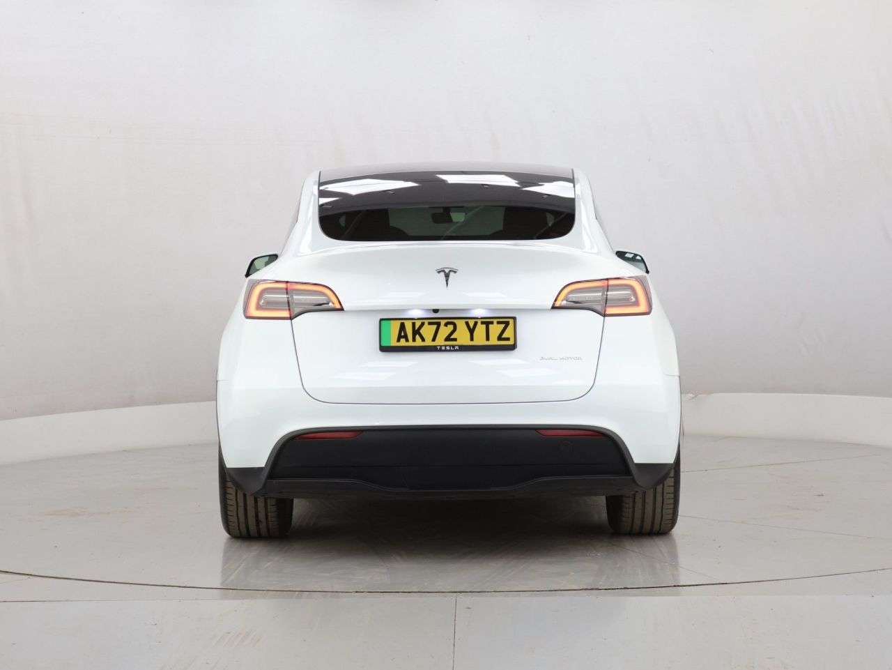 2022 TESLA MODEL Y 2022 TESLA MODEL Y