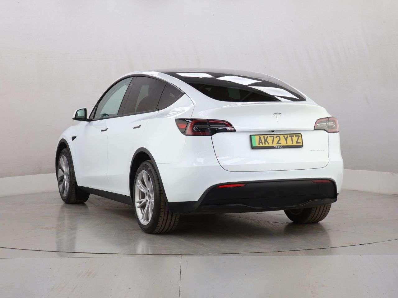 2022 TESLA MODEL Y 2022 TESLA MODEL Y