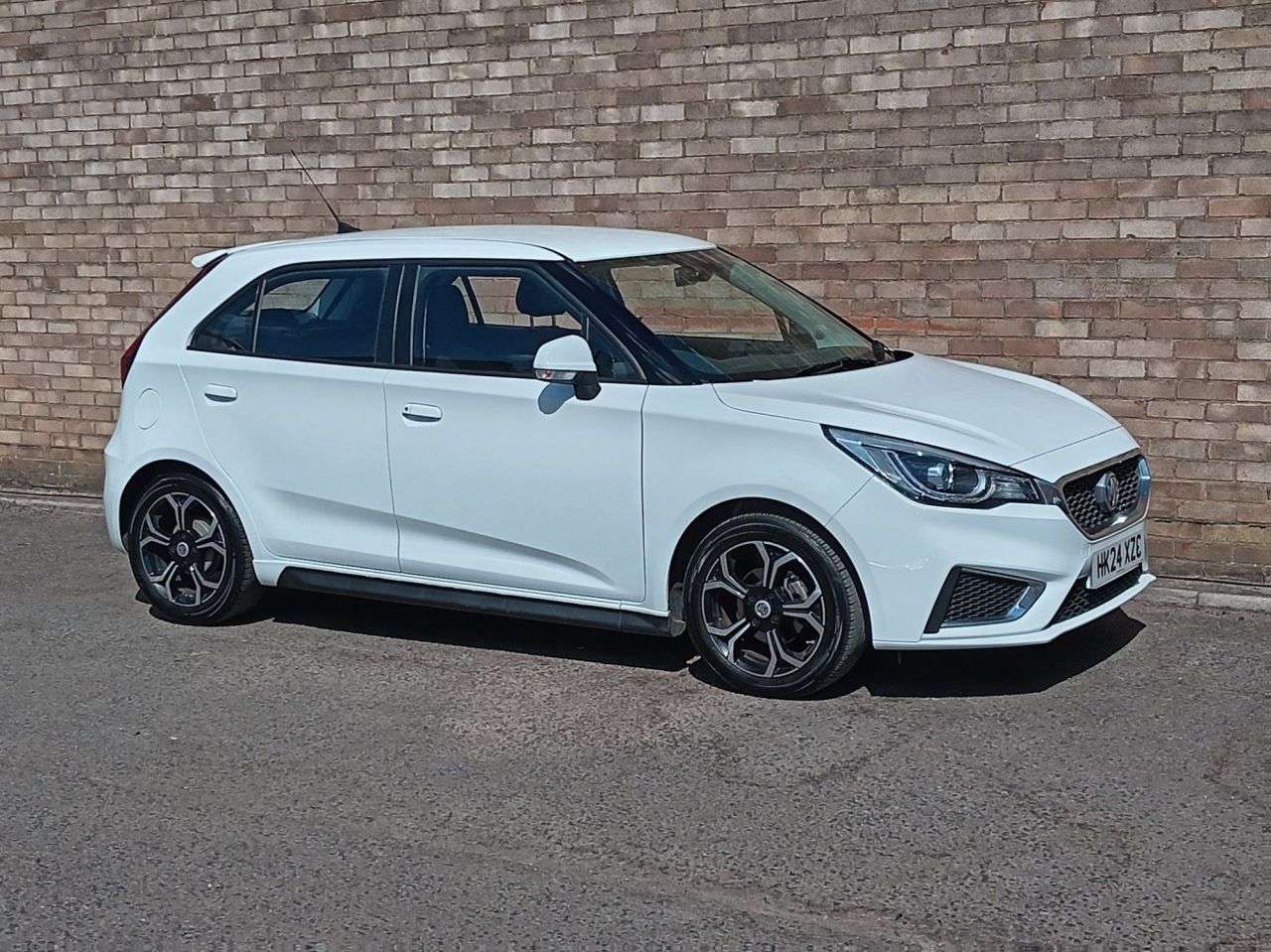 A 2024 MG MG 3 1.5 VTi-TECH Exclusive Nav Hatchback 5dr Petrol Manual Euro 6 (s/s) (106 ps A 2024 MG MG 3 1.5 VTi-TECH Exclusive Nav Hatchback 5dr Petrol Manual Euro 6 (s/s) (106 ps