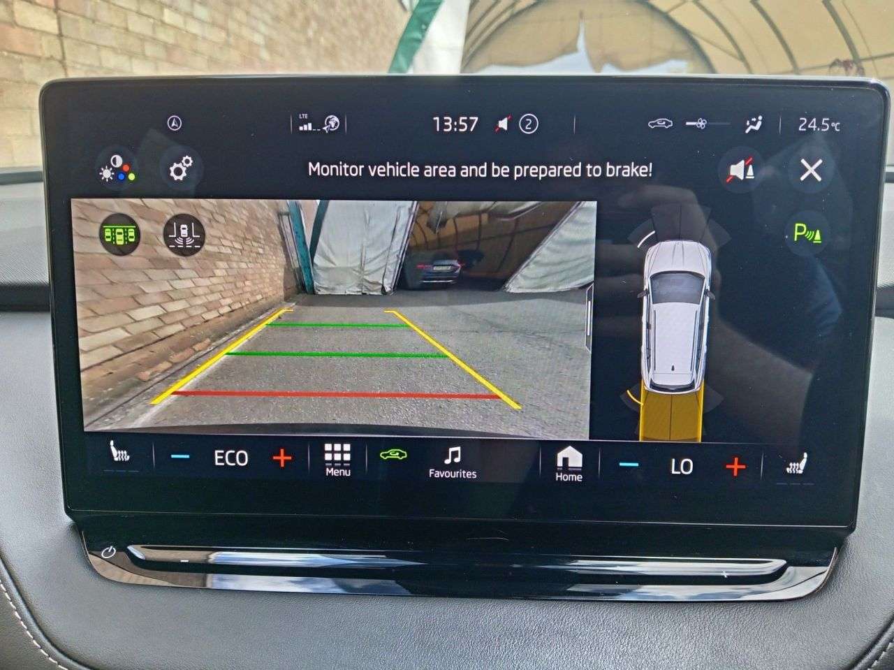 A 2023 SKODA ENYAQ iV 82kWh 80 SportLine Plus SUV 5dr Electric Auto (DC135kW) (204 ps) A 2023 SKODA ENYAQ iV 82kWh 80 SportLine Plus SUV 5dr Electric Auto (DC135kW) (204 ps)