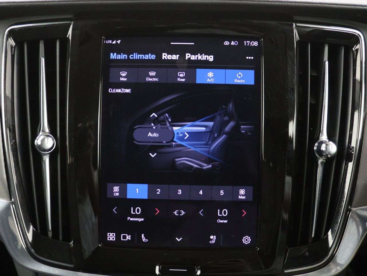 2022 VOLVO V90 CROSS COUNTRY 2022 VOLVO V90 CROSS COUNTRY