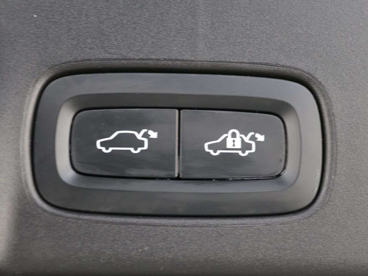 2022 VOLVO V90 CROSS COUNTRY 2022 VOLVO V90 CROSS COUNTRY