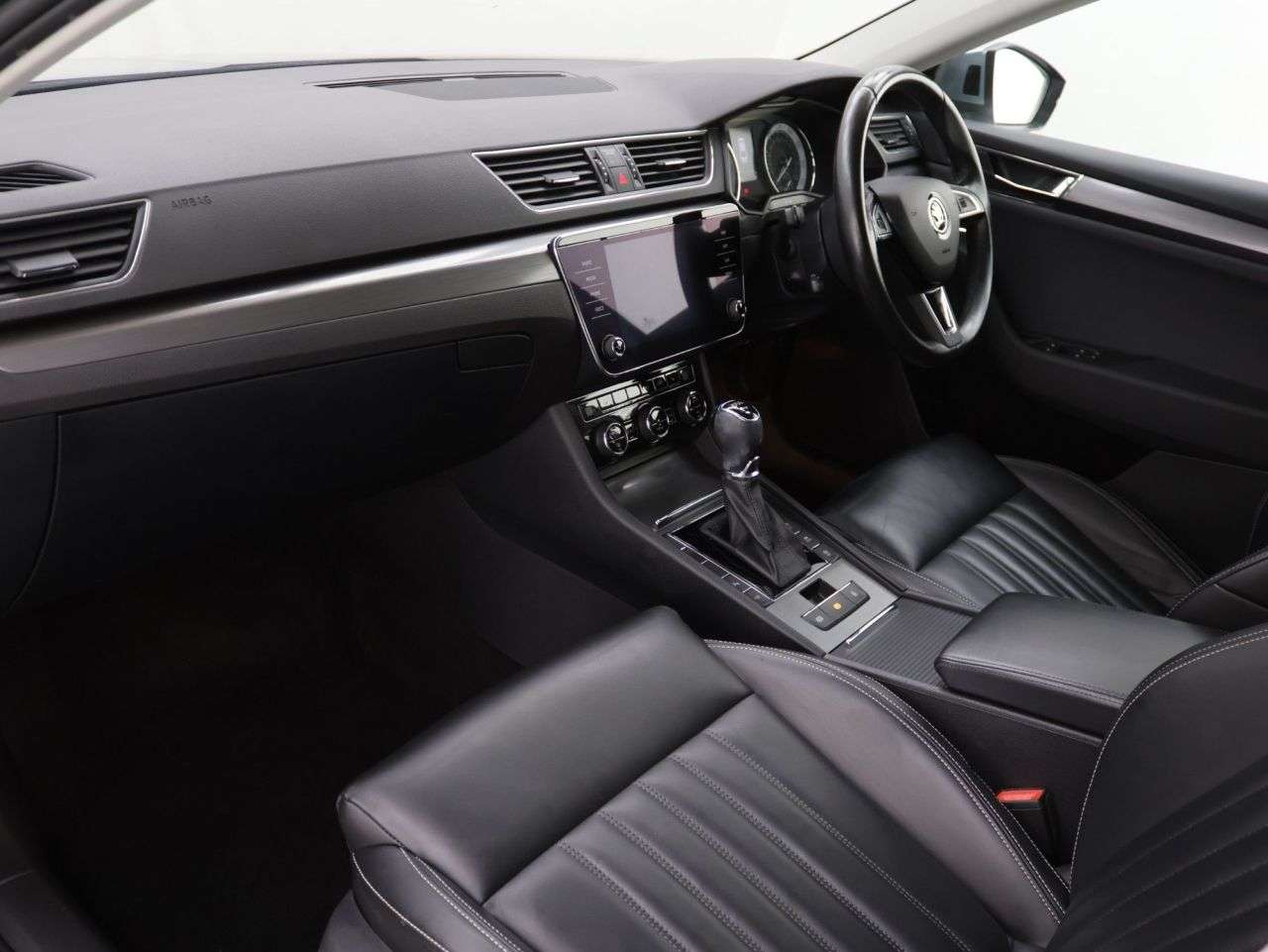 2021 SKODA SUPERB 2021 SKODA SUPERB