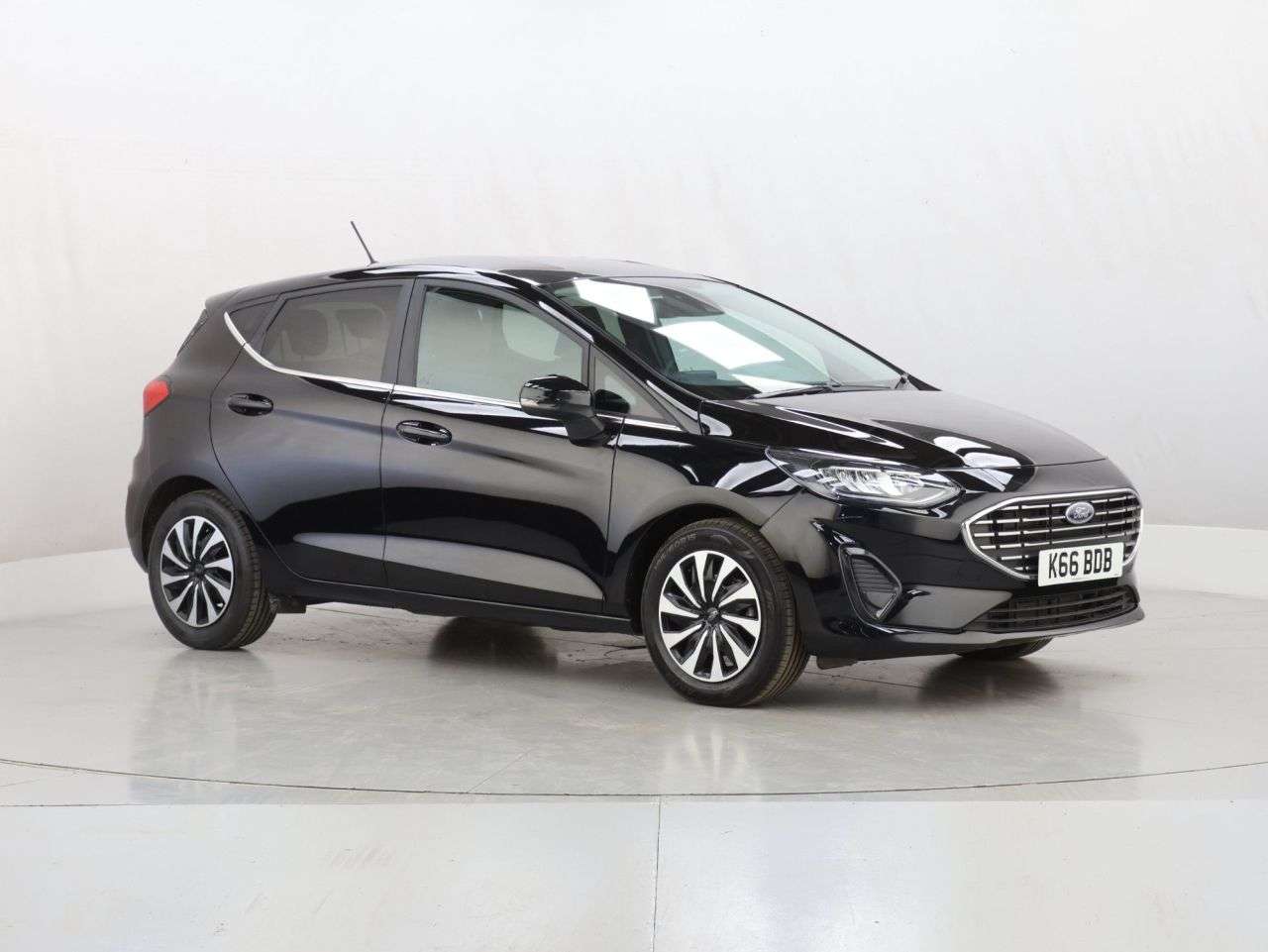 A 2023 FORD FIESTA 1.0T EcoBoost MHEV Titanium Hatchback 5dr Petrol Hybrid DCT Euro 6 (s/s) (1 A 2023 FORD FIESTA 1.0T EcoBoost MHEV Titanium Hatchback 5dr Petrol Hybrid DCT Euro 6 (s/s) (1