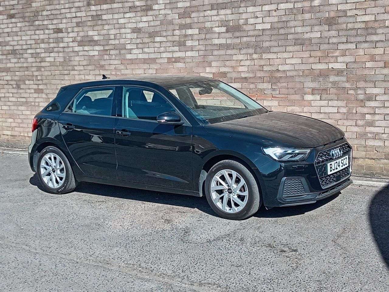 A 2024 AUDI A1 1.0 TFSI 25 Sport Sportback 5dr Petrol Manual Euro 6 (s/s) (95 ps) A 2024 AUDI A1 1.0 TFSI 25 Sport Sportback 5dr Petrol Manual Euro 6 (s/s) (95 ps)
