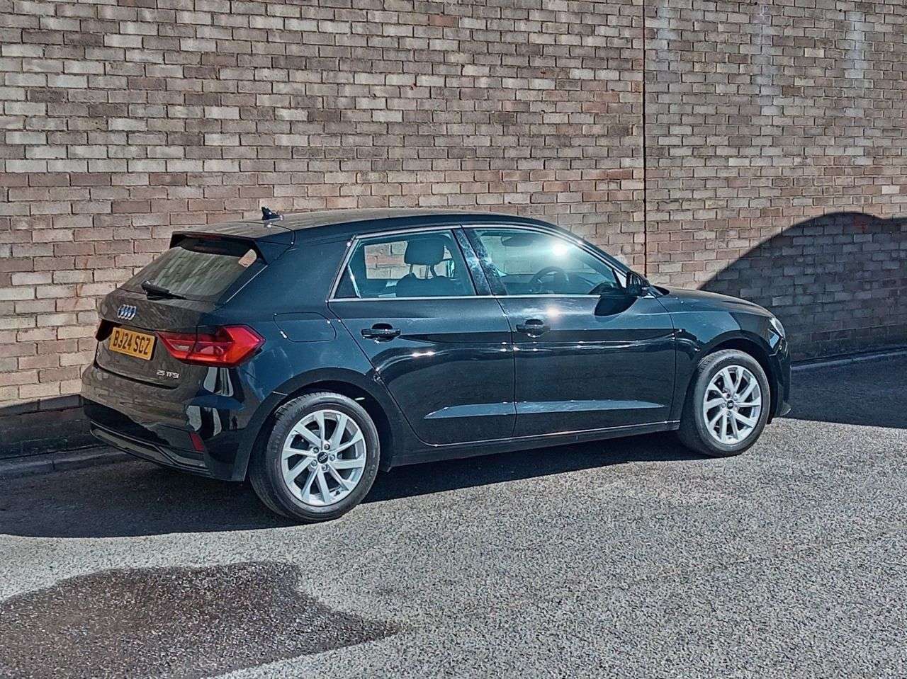 A 2024 AUDI A1 1.0 TFSI 25 Sport Sportback 5dr Petrol Manual Euro 6 (s/s) (95 ps) A 2024 AUDI A1 1.0 TFSI 25 Sport Sportback 5dr Petrol Manual Euro 6 (s/s) (95 ps)
