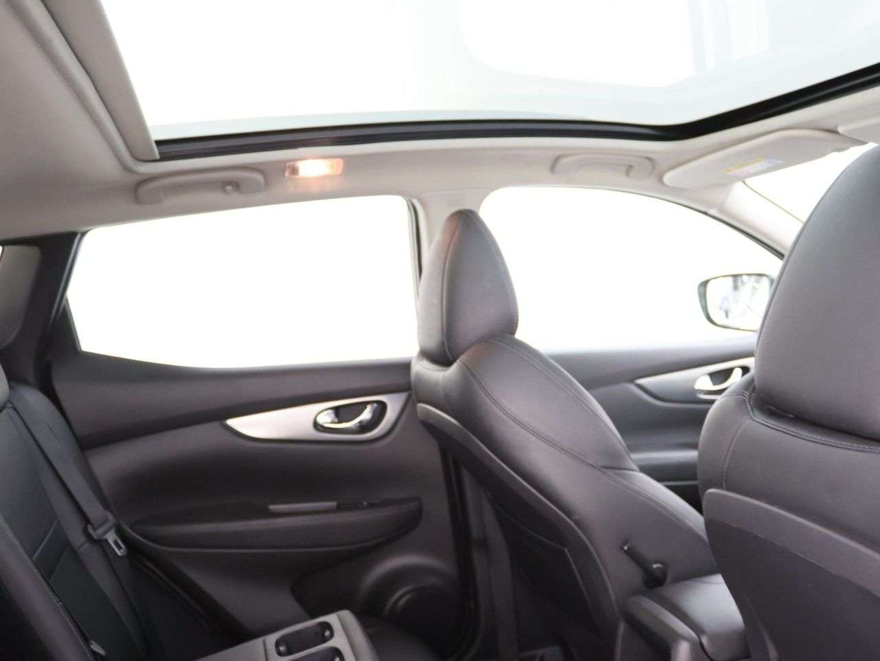 A 2020 NISSAN QASHQAI 1.3 DIG-T Tekna SUV 5dr Petrol Manual Euro 6 (s/s) (140 ps) A 2020 NISSAN QASHQAI 1.3 DIG-T Tekna SUV 5dr Petrol Manual Euro 6 (s/s) (140 ps)