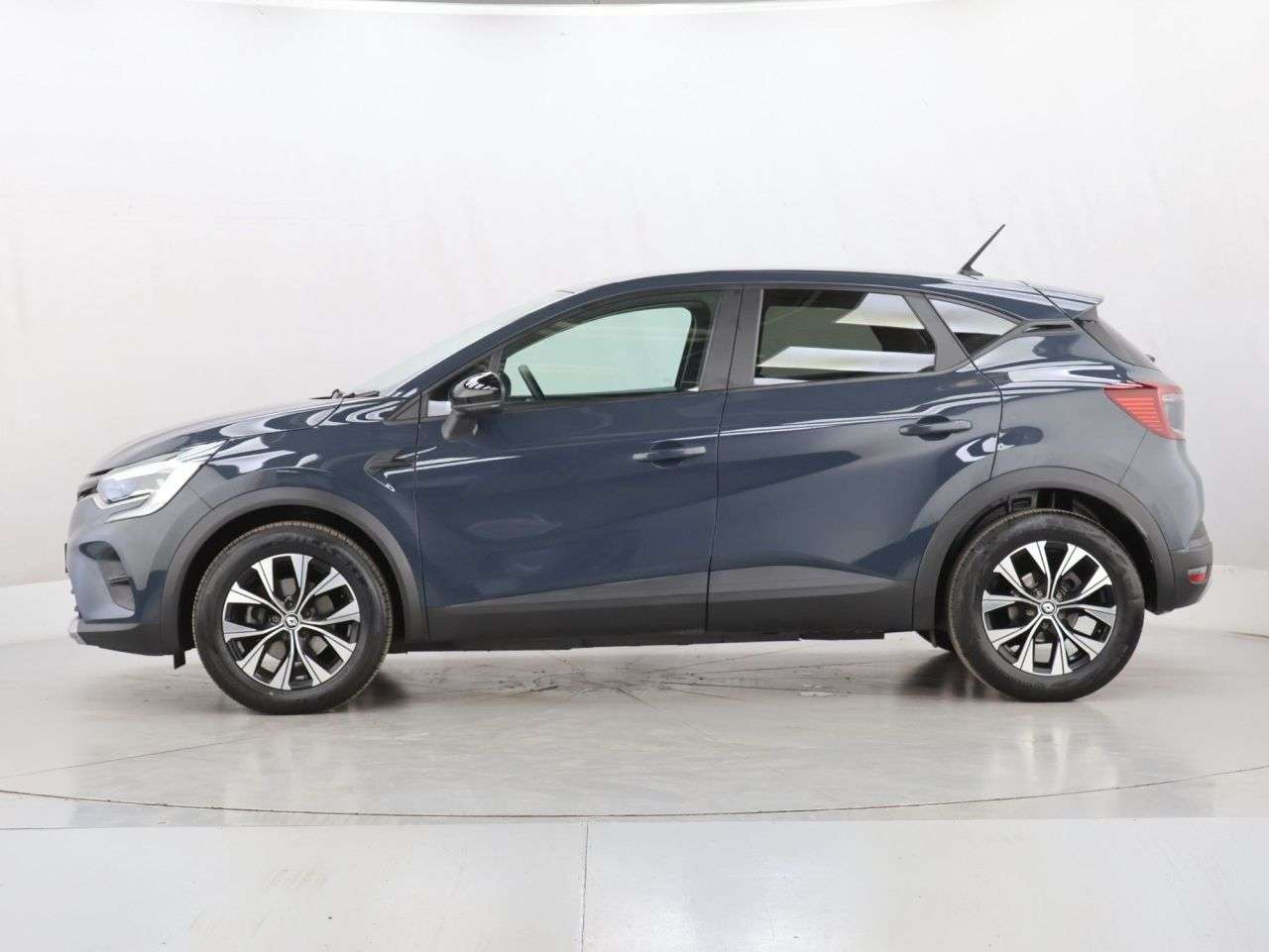 2023 RENAULT CAPTUR 2023 RENAULT CAPTUR