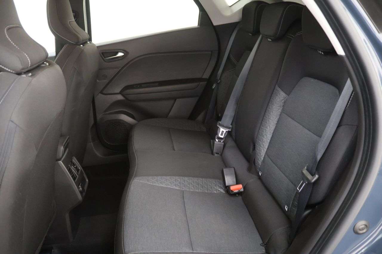 2023 RENAULT CAPTUR 2023 RENAULT CAPTUR