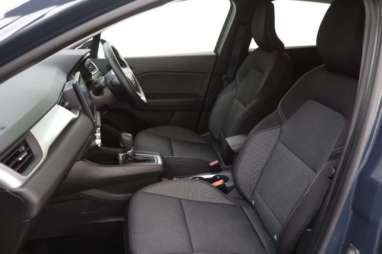 2023 RENAULT CAPTUR 2023 RENAULT CAPTUR