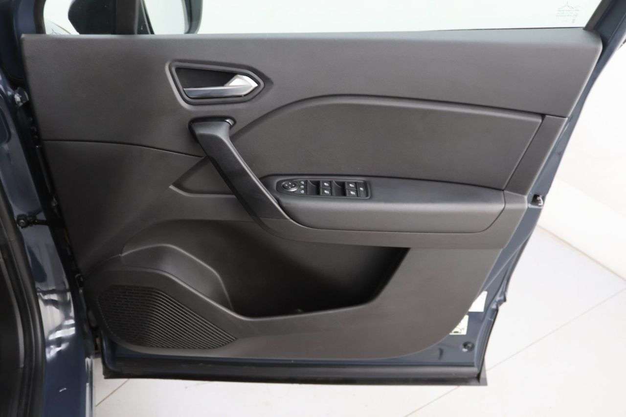 2023 RENAULT CAPTUR 2023 RENAULT CAPTUR