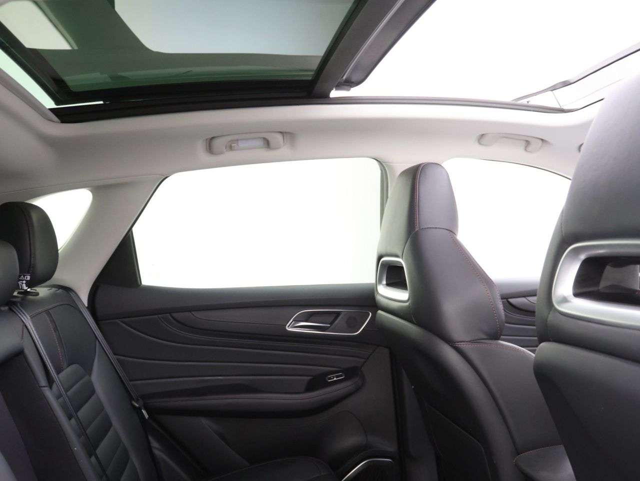 A 2023 MG MG HS 1.5 T-GDI Exclusive SUV 5dr Petrol DCT Euro 6 (s/s) (162 ps) A 2023 MG MG HS 1.5 T-GDI Exclusive SUV 5dr Petrol DCT Euro 6 (s/s) (162 ps)
