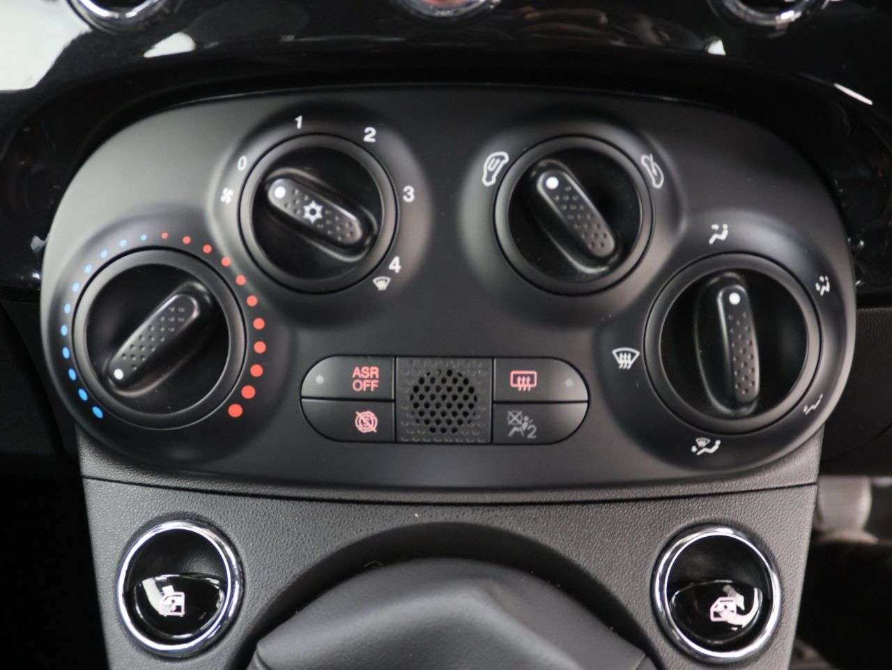 2021 FIAT 500 2021 FIAT 500