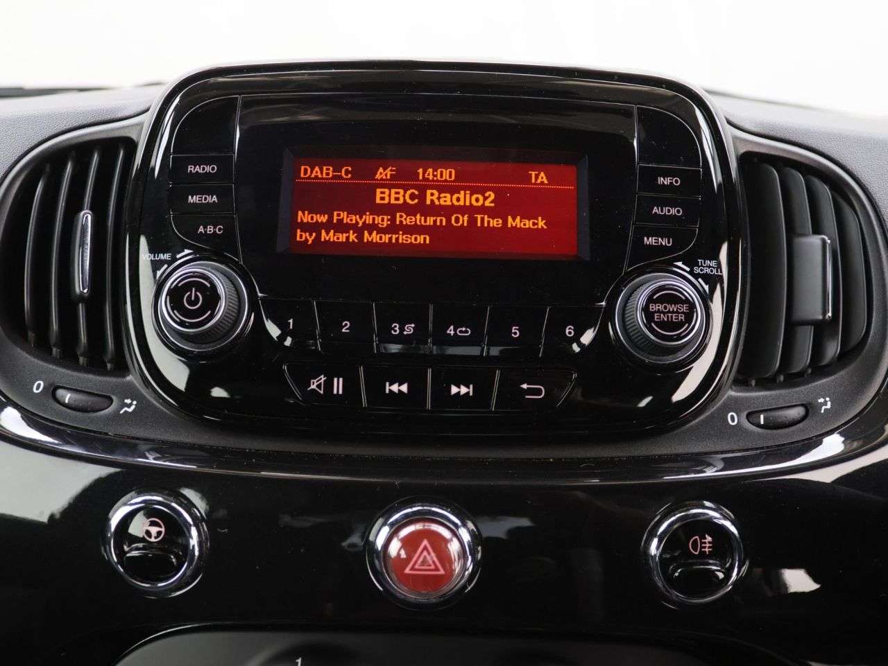 2021 FIAT 500 2021 FIAT 500
