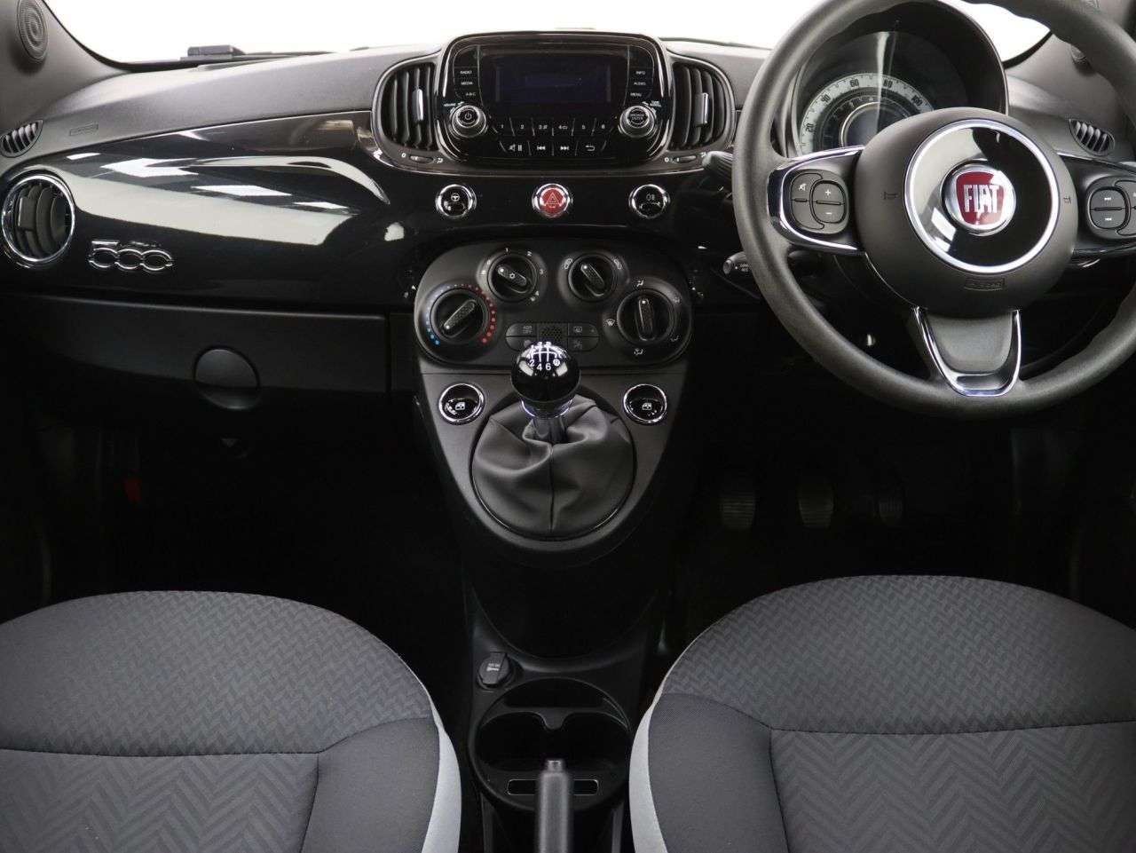 2021 FIAT 500 2021 FIAT 500