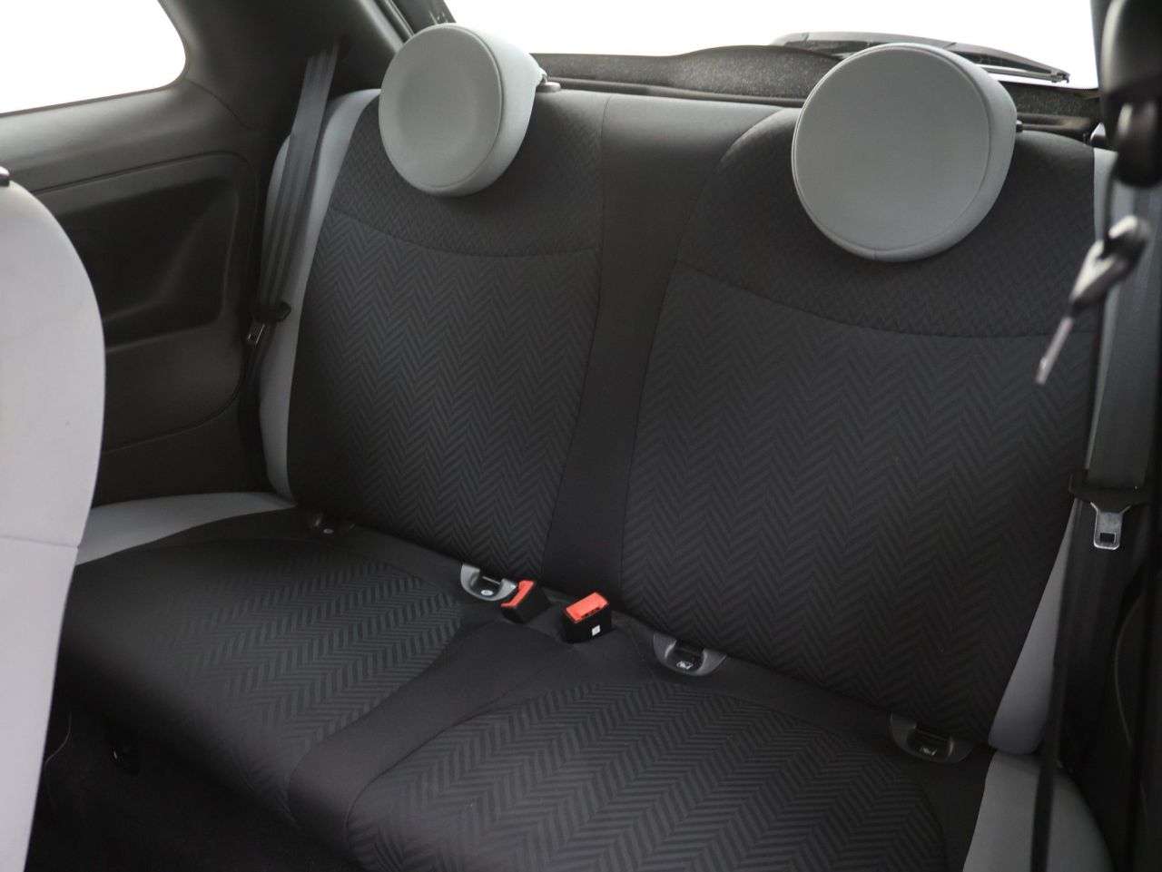 2021 FIAT 500 2021 FIAT 500