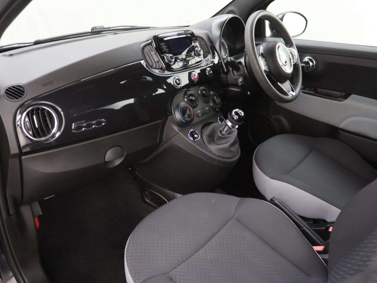 2021 FIAT 500 2021 FIAT 500