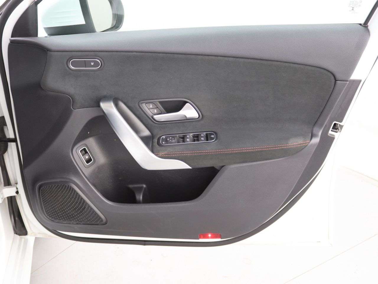 2021 MERCEDES-BENZ A CLASS 2021 MERCEDES-BENZ A CLASS
