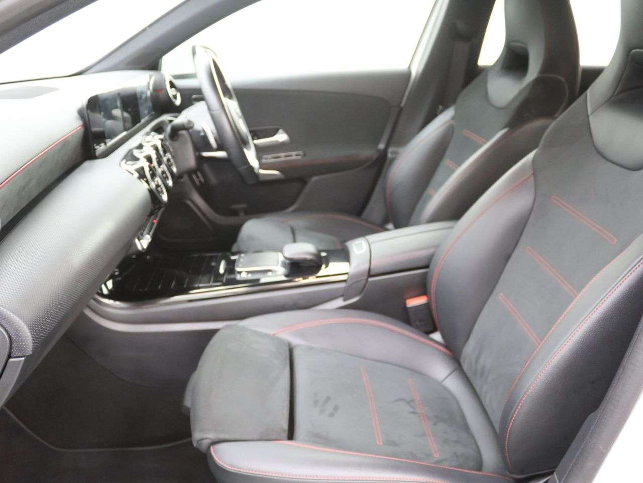 2021 MERCEDES-BENZ A CLASS 2021 MERCEDES-BENZ A CLASS