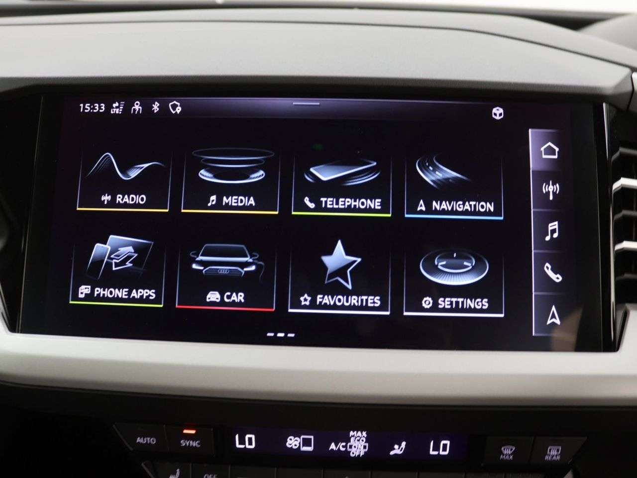 2022 AUDI Q4 E-TRON 2022 AUDI Q4 E-TRON