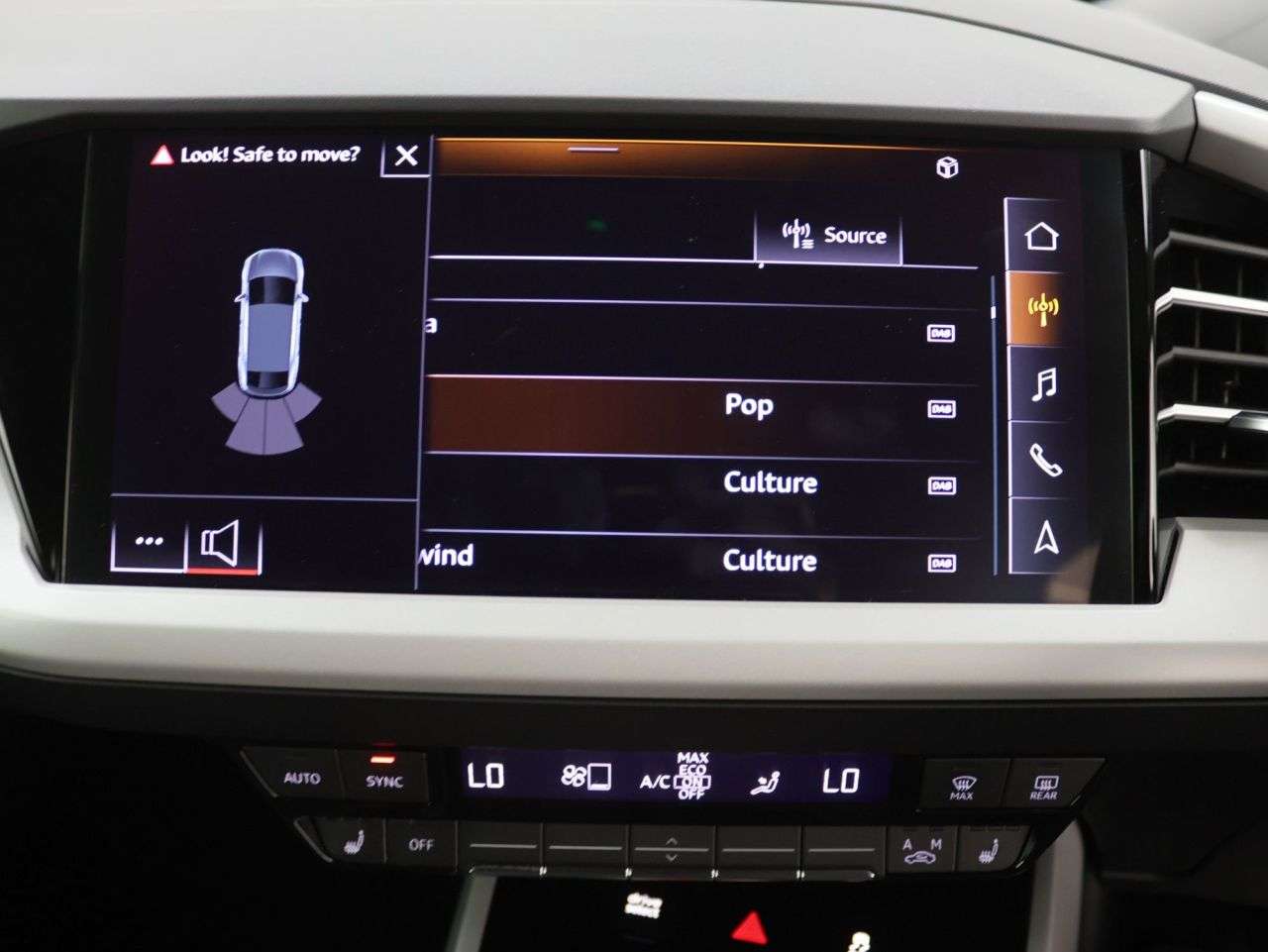 2022 AUDI Q4 E-TRON 2022 AUDI Q4 E-TRON