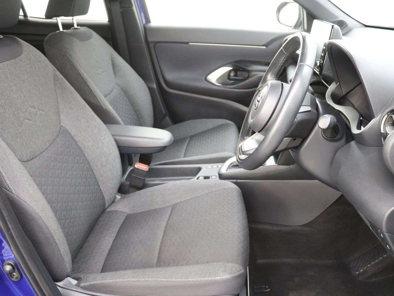 2023 TOYOTA YARIS CROSS 2023 TOYOTA YARIS CROSS