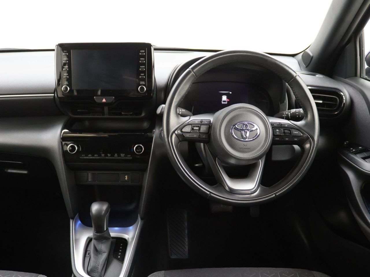 2023 TOYOTA YARIS CROSS 2023 TOYOTA YARIS CROSS