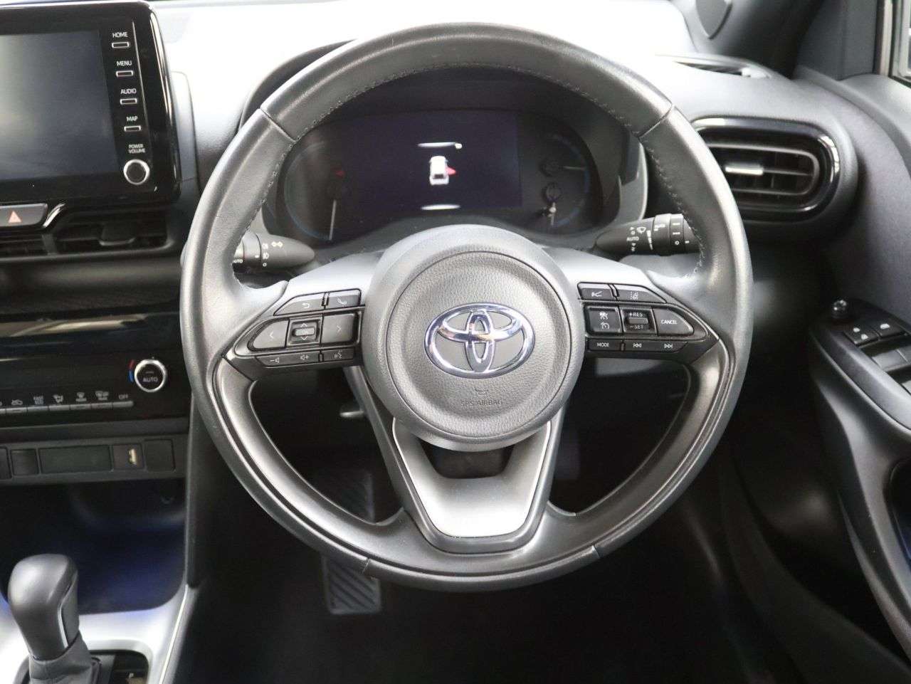 2023 TOYOTA YARIS CROSS 2023 TOYOTA YARIS CROSS