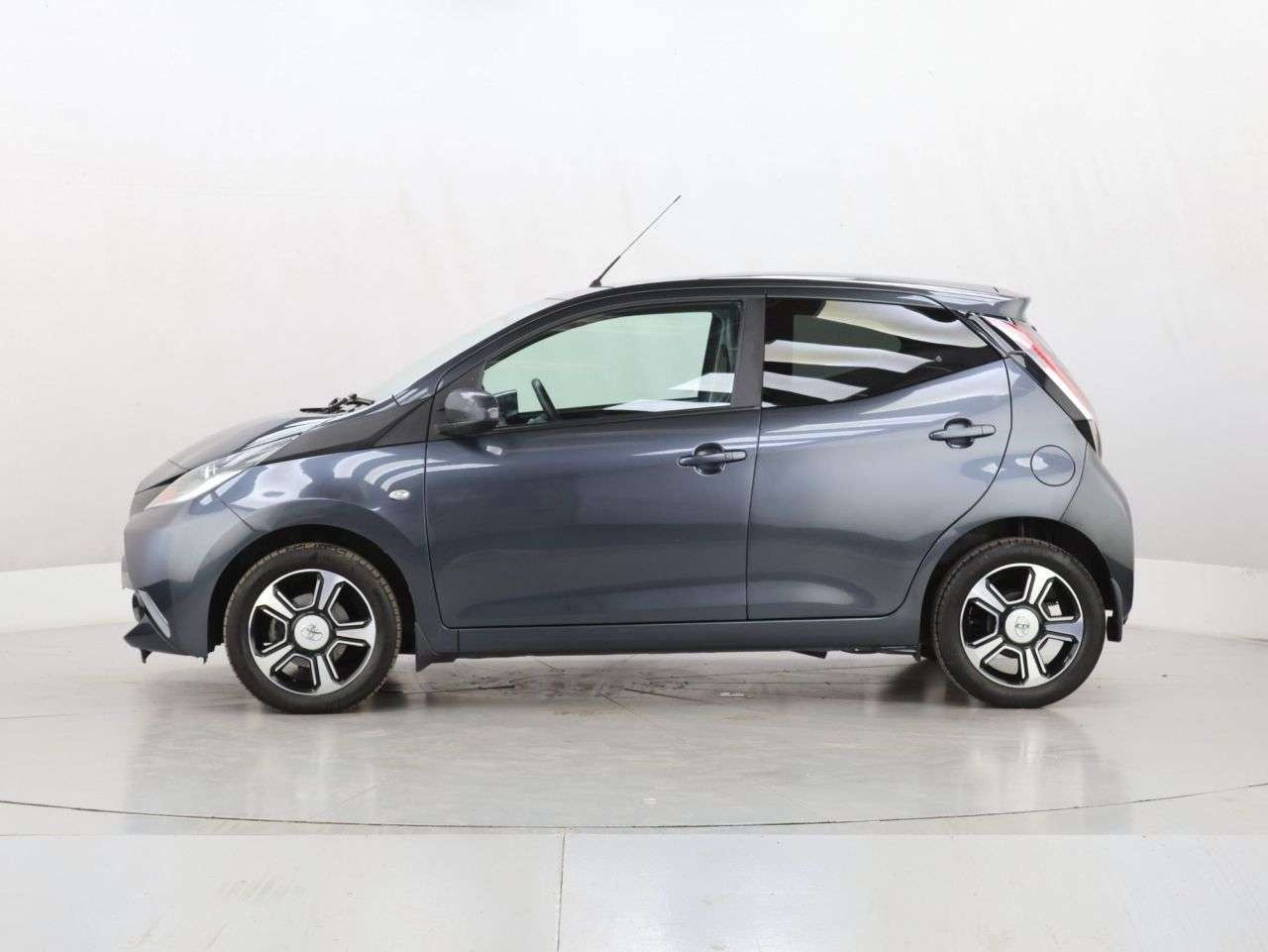 2018 TOYOTA AYGO 2018 TOYOTA AYGO