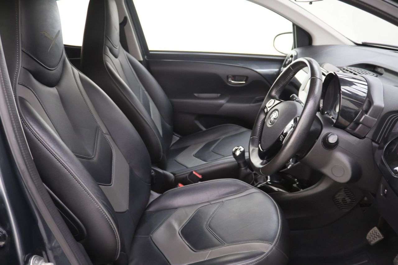 2018 TOYOTA AYGO 2018 TOYOTA AYGO