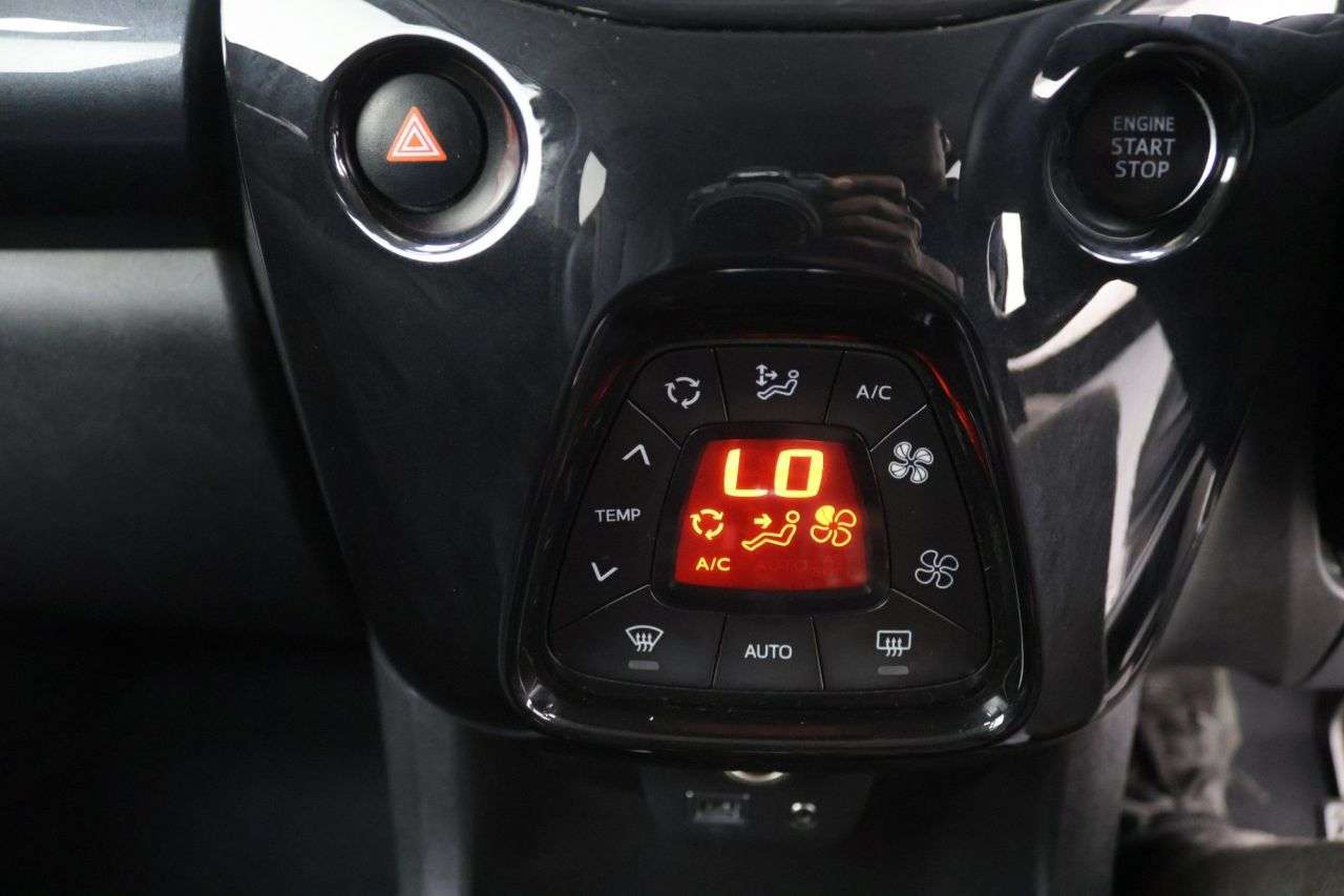 2018 TOYOTA AYGO 2018 TOYOTA AYGO