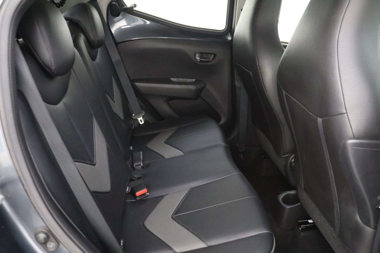 2018 TOYOTA AYGO 2018 TOYOTA AYGO