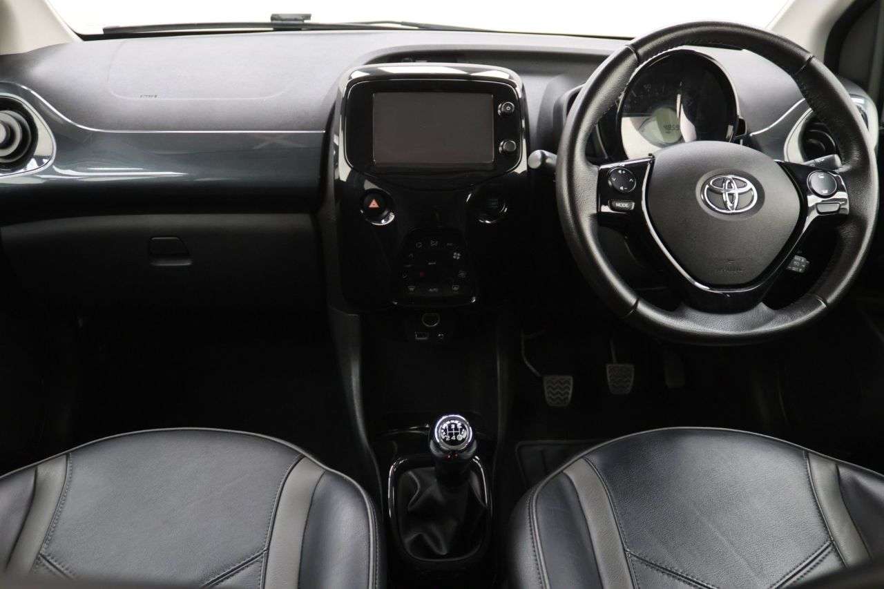 2018 TOYOTA AYGO 2018 TOYOTA AYGO