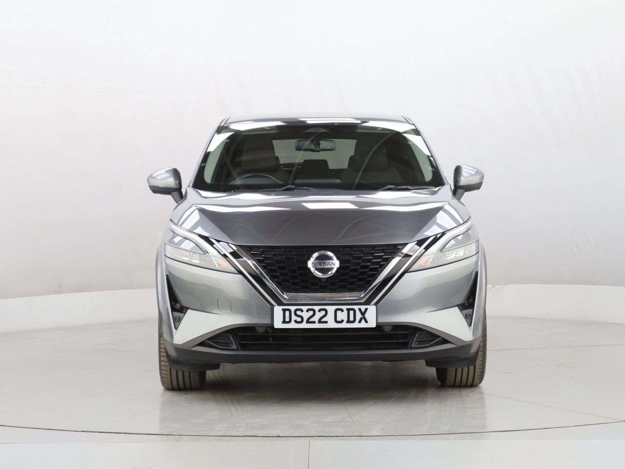 A 2022 NISSAN QASHQAI 1.3 DIG-T MHEV N-Connecta SUV 5dr Petrol Hybrid Manual Euro 6 (s/s) (140 ps A 2022 NISSAN QASHQAI 1.3 DIG-T MHEV N-Connecta SUV 5dr Petrol Hybrid Manual Euro 6 (s/s) (140 ps