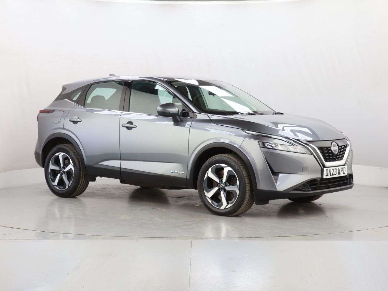 A 2023 NISSAN QASHQAI 1.5 h e-POWER Acenta Premium SUV 5dr Petrol Hybrid Auto Euro 6 (s/s) (190 p A 2023 NISSAN QASHQAI 1.5 h e-POWER Acenta Premium SUV 5dr Petrol Hybrid Auto Euro 6 (s/s) (190 p