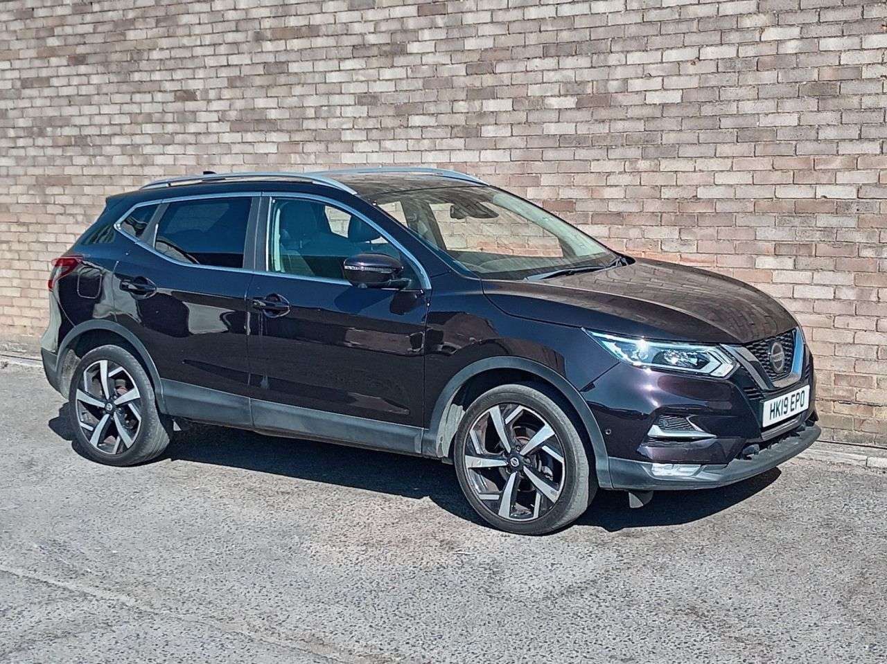 A 2019 NISSAN QASHQAI 1.3 DIG-T Tekna SUV 5dr Petrol Manual Euro 6 (s/s) (140 ps) A 2019 NISSAN QASHQAI 1.3 DIG-T Tekna SUV 5dr Petrol Manual Euro 6 (s/s) (140 ps)