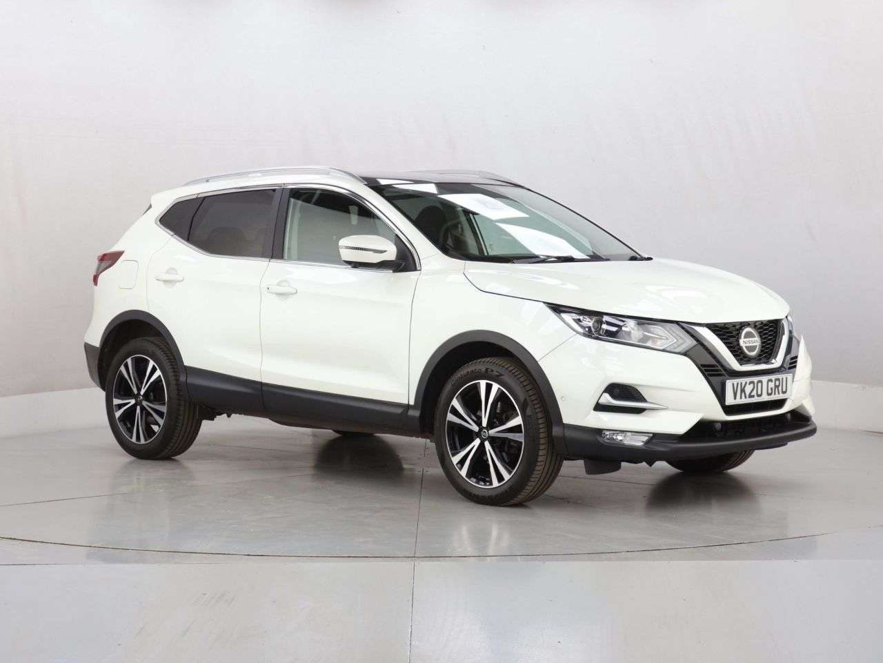 A 2020 NISSAN QASHQAI 1.3 DIG-T N-Connecta SUV 5dr Petrol Manual Euro 6 (s/s) (140 ps) A 2020 NISSAN QASHQAI 1.3 DIG-T N-Connecta SUV 5dr Petrol Manual Euro 6 (s/s) (140 ps)