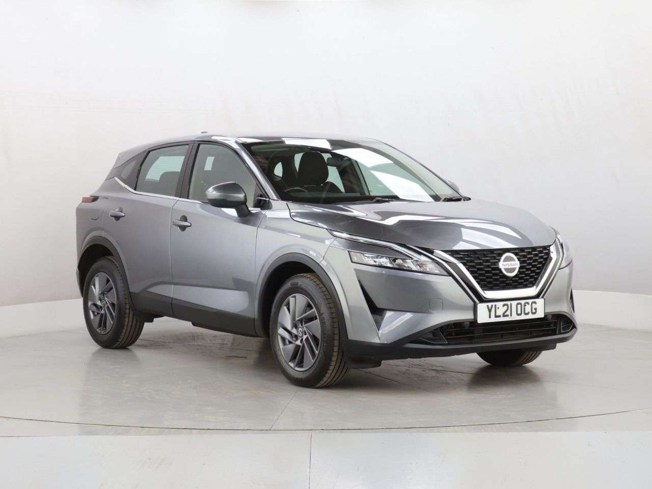 A 2021 NISSAN QASHQAI 1.3 DIG-T MHEV Acenta Premium SUV 5dr Petrol Hybrid Manual Euro 6 (s/s) (14 A 2021 NISSAN QASHQAI 1.3 DIG-T MHEV Acenta Premium SUV 5dr Petrol Hybrid Manual Euro 6 (s/s) (14