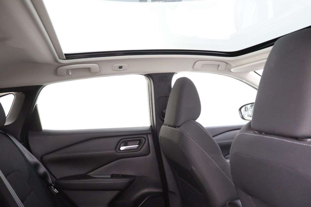 A 2023 NISSAN QASHQAI 1.3 DIG-T MHEV N-Connecta SUV 5dr Petrol Hybrid XTRON Euro 6 (s/s) (158 ps) A 2023 NISSAN QASHQAI 1.3 DIG-T MHEV N-Connecta SUV 5dr Petrol Hybrid XTRON Euro 6 (s/s) (158 ps)