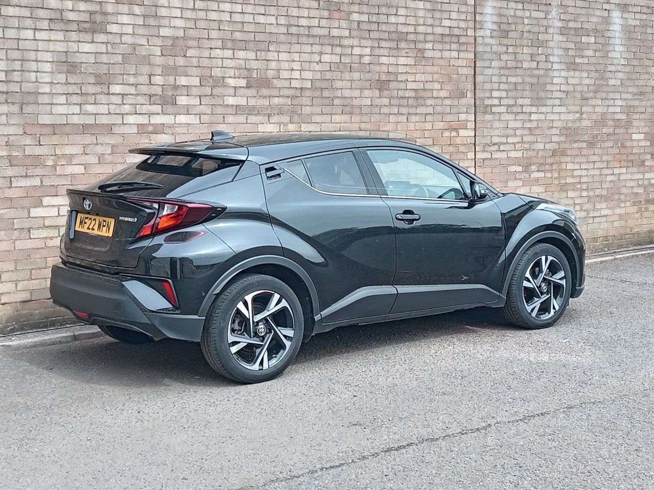 2022 TOYOTA C-HR 2022 TOYOTA C-HR