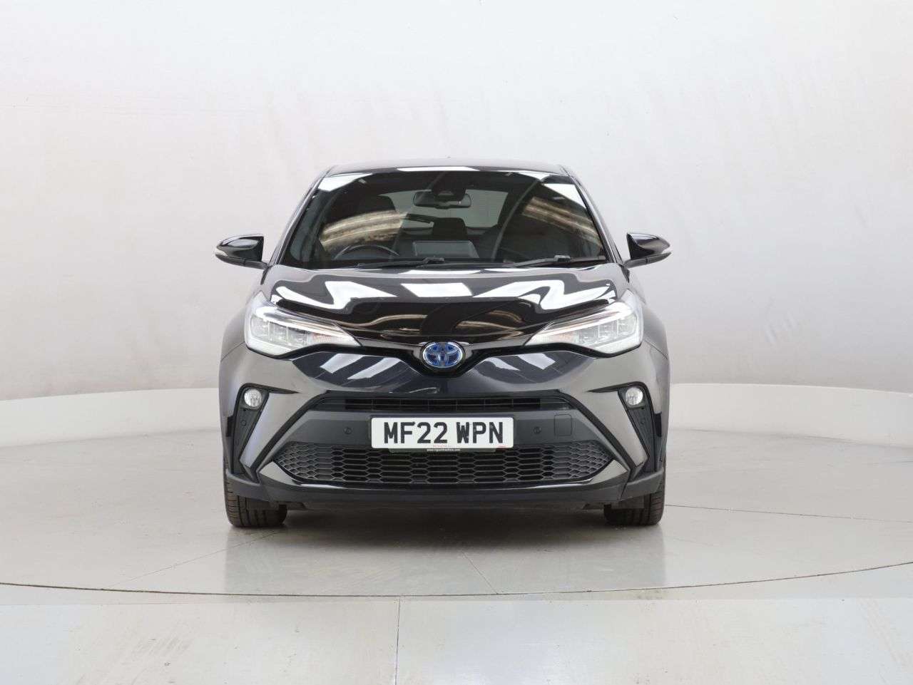 A 2022 TOYOTA C-HR 1.8 VVT-h GPF Design SUV 5dr Petrol Hybrid CVT Euro 6 (s/s) (122 ps) A 2022 TOYOTA C-HR 1.8 VVT-h GPF Design SUV 5dr Petrol Hybrid CVT Euro 6 (s/s) (122 ps)
