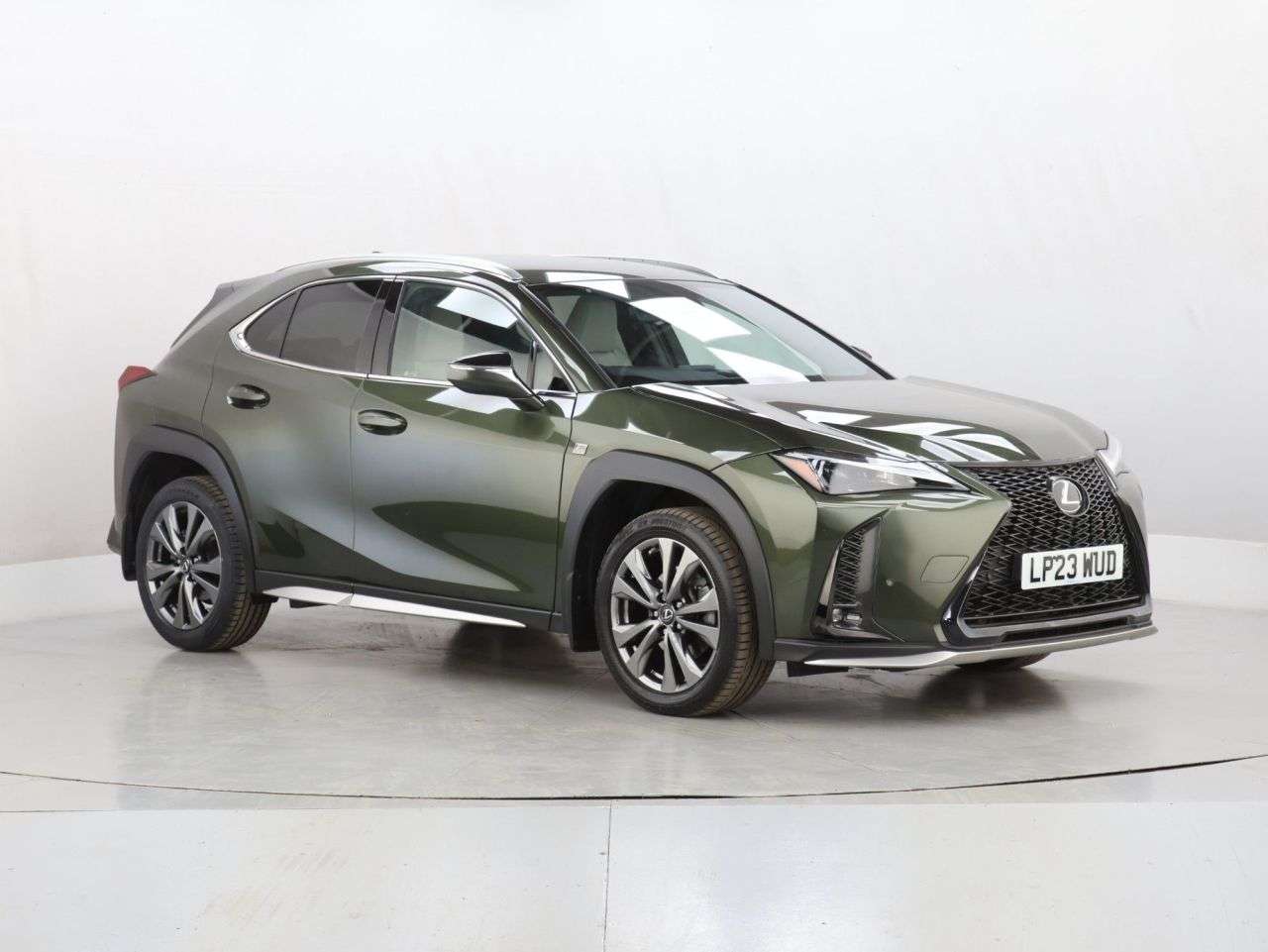 A 2023 LEXUS UX 2.0 250h F Sport Design SUV 5dr Petrol Hybrid E-CVT Euro 6 (s/s) (184 ps) A 2023 LEXUS UX 2.0 250h F Sport Design SUV 5dr Petrol Hybrid E-CVT Euro 6 (s/s) (184 ps)