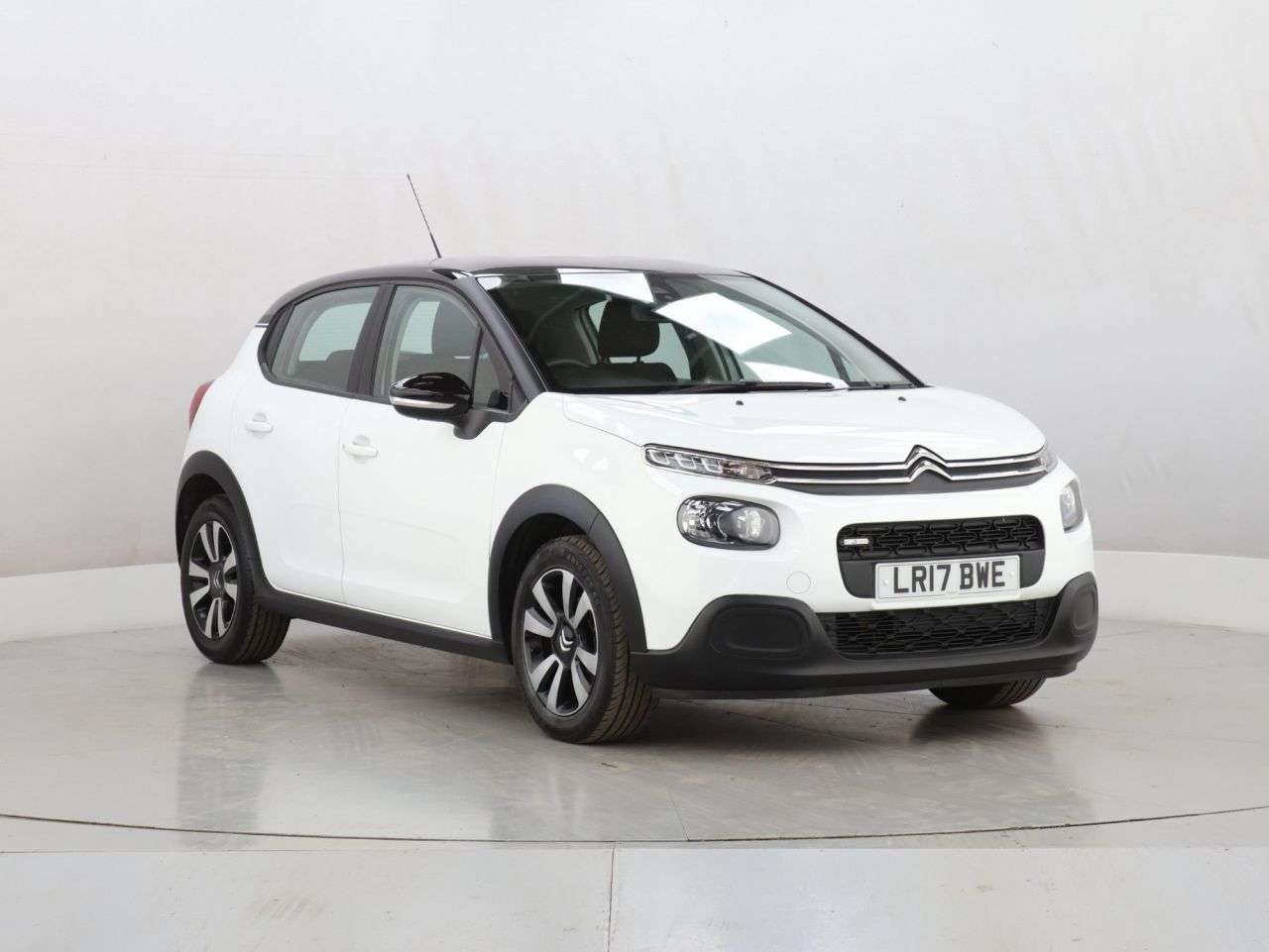 A 2017 CITROEN C3 1.2 PureTech Feel Hatchback 5dr Petrol Manual Euro 6 (82 ps) A 2017 CITROEN C3 1.2 PureTech Feel Hatchback 5dr Petrol Manual Euro 6 (82 ps)