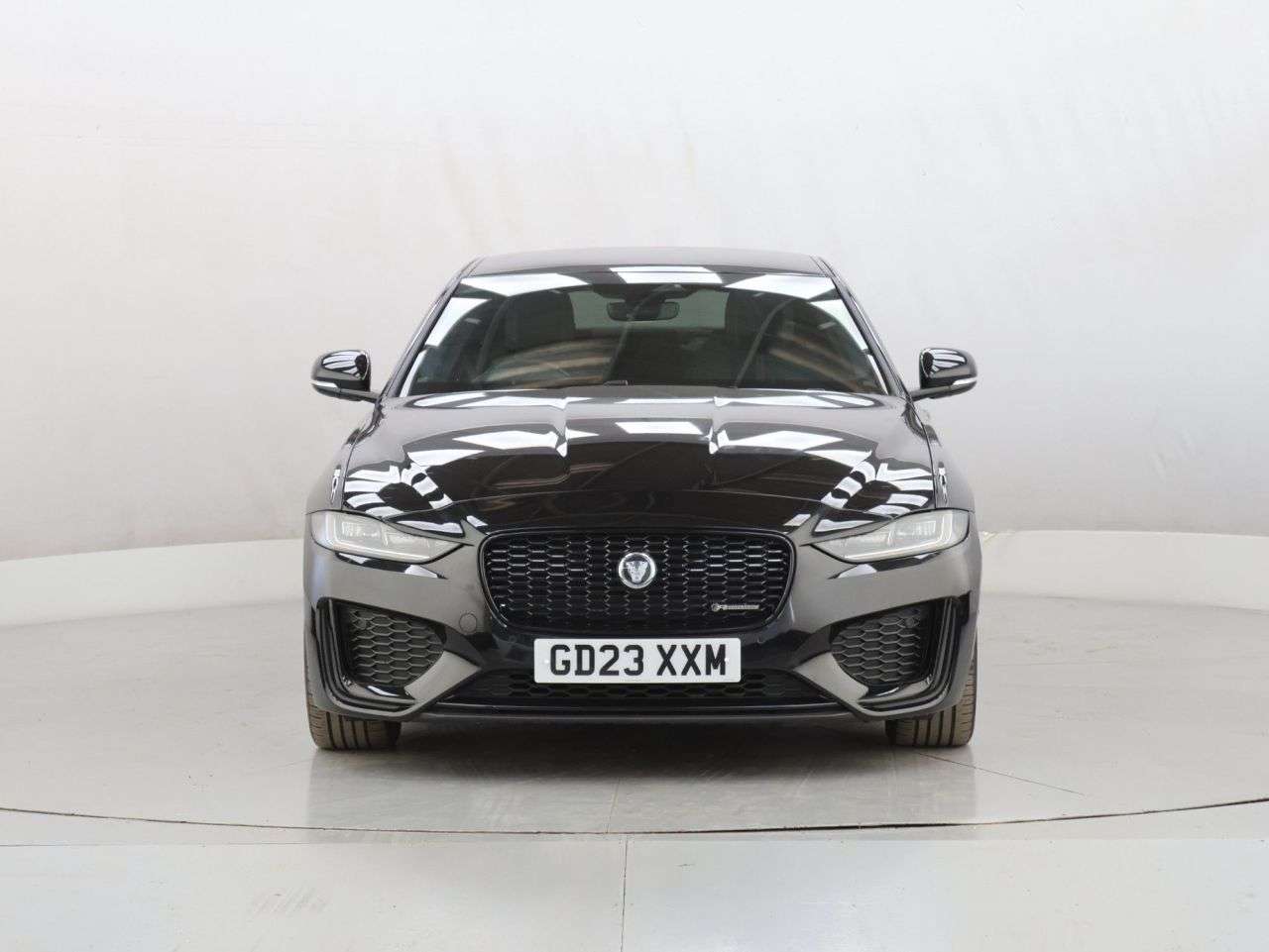 A 2023 JAGUAR XE 2.0 D200 MHEV R-Dynamic S Saloon 4dr Diesel Auto Euro 6 (s/s) (204 ps) A 2023 JAGUAR XE 2.0 D200 MHEV R-Dynamic S Saloon 4dr Diesel Auto Euro 6 (s/s) (204 ps)